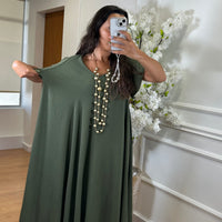 Vestido oversize com folho na manga em Verde Tropa