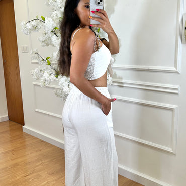 Conjunto top com laço + Pantalona Branco