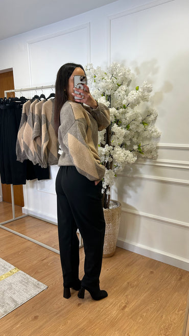 Calça Pele de Pêssego com cinto Preta