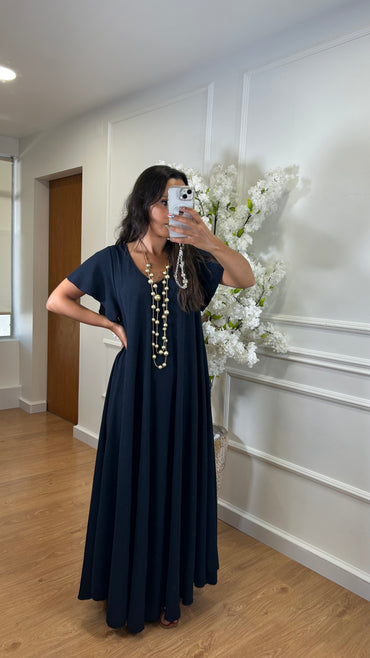 Vestido oversize com folho na manga em Azul Marinho