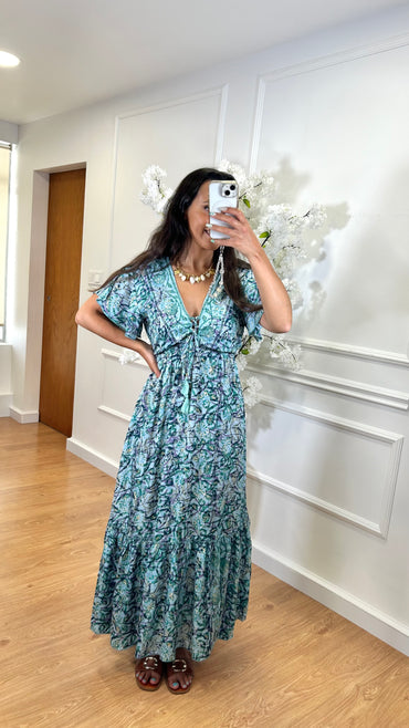 Vestido Indiano Com Manga Verde e Azul