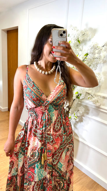 Vestido Acetinado com Padrao