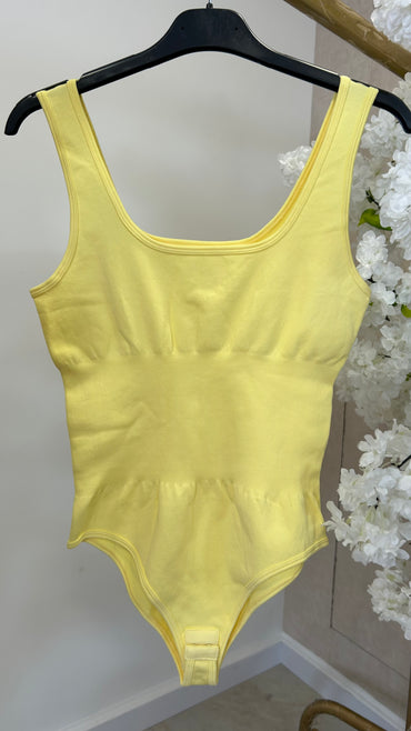 Body Modelador Amarelo