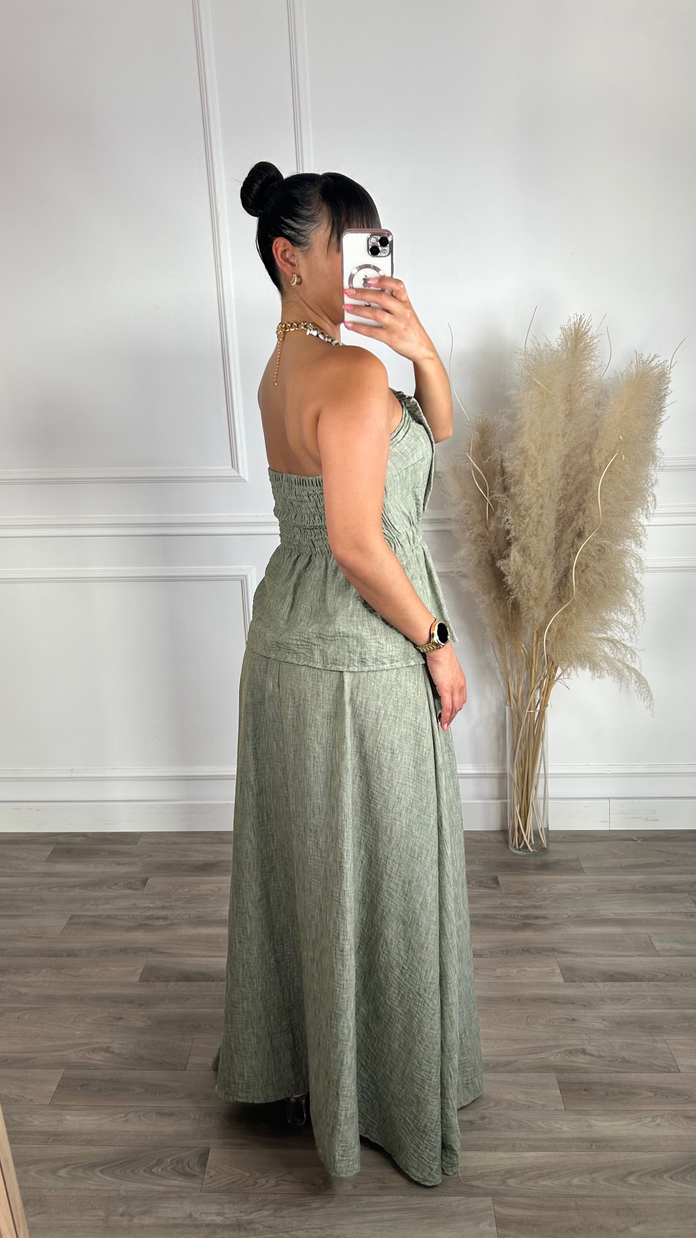 Conjunto saia + top repuxado verde seco