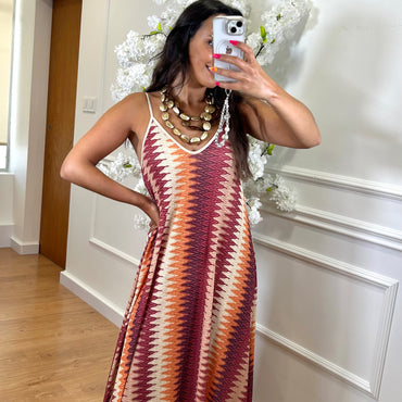 Vestido Zig Zag com fio dourado em Bordo