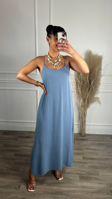 Vestido de Alças Cruzadas Azul