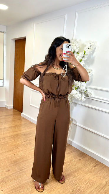 Conjunto top repuxado + Pantalona Castanho