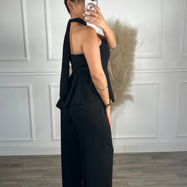 Conjunto Top Assimétrico + Pantalona Preto