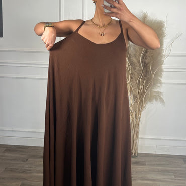Vestido oversize de alças Castanho