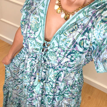 Vestido Indiano Com Manga Verde e Azul