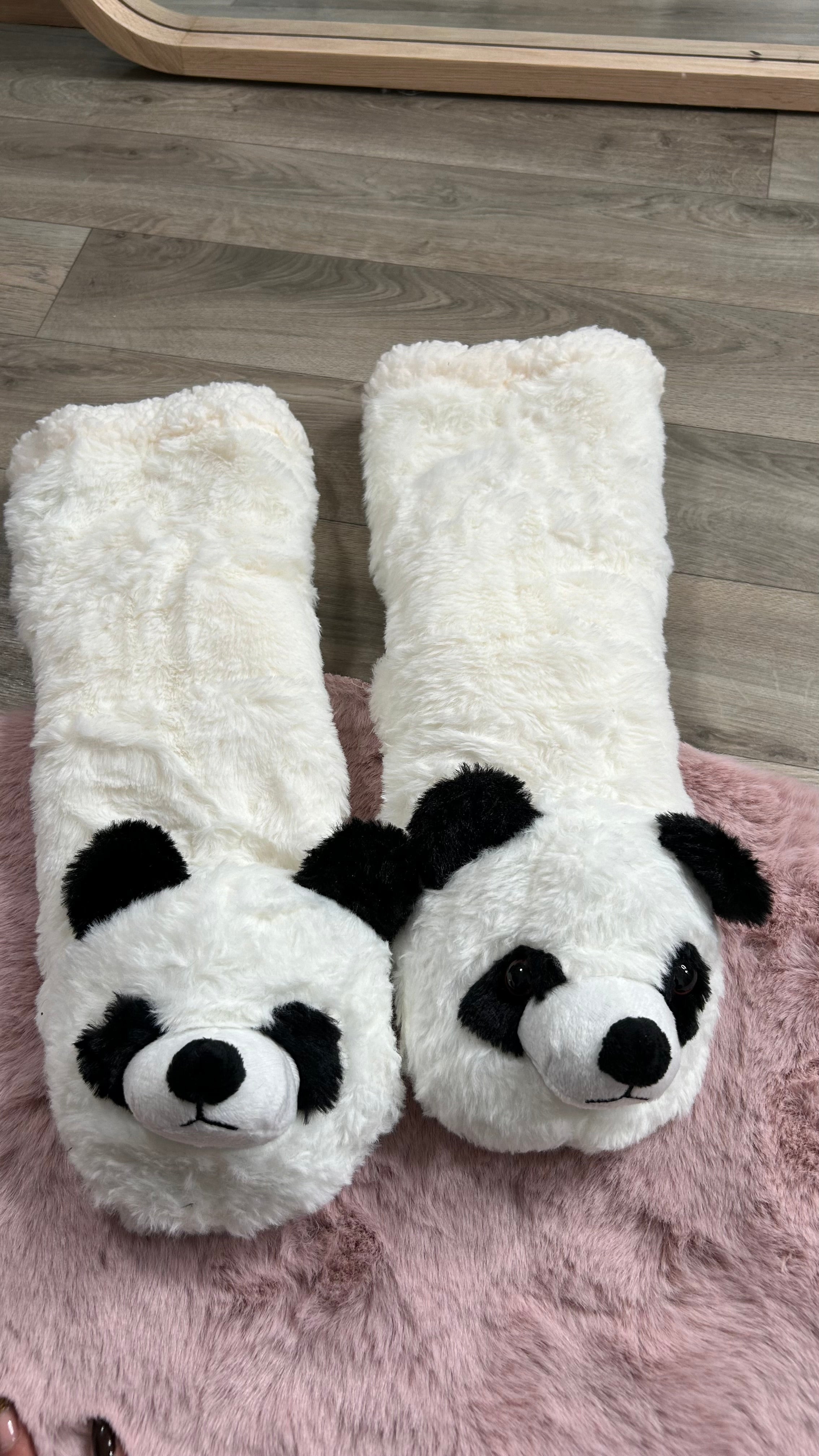 Meias antiderrapantes panda