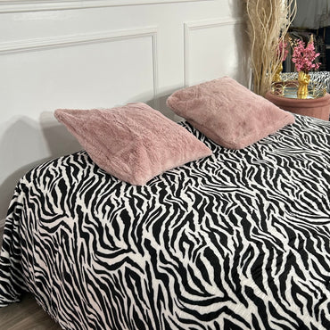 Manta com padrão zebra