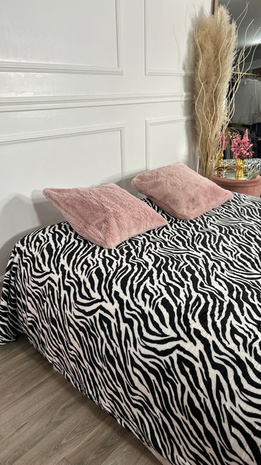Manta com padrão zebra