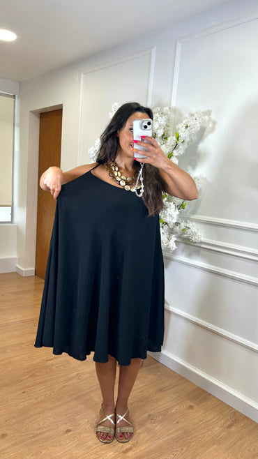 Vestido Midi oversize de alças Preto