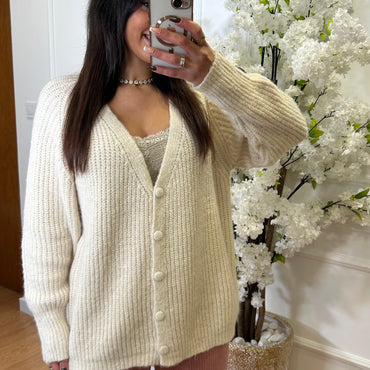 Cardigan Bege com botoes revestidos