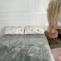 Manta lisa cinza claro