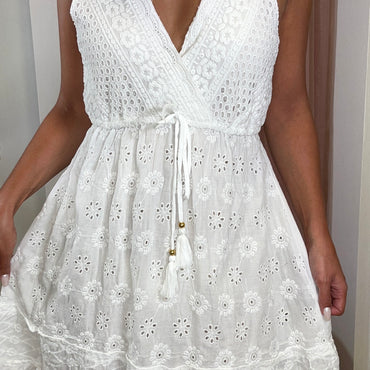 Vestido Curto de alça Larga