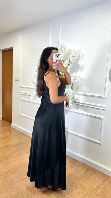 Vestido Acetinado Preto