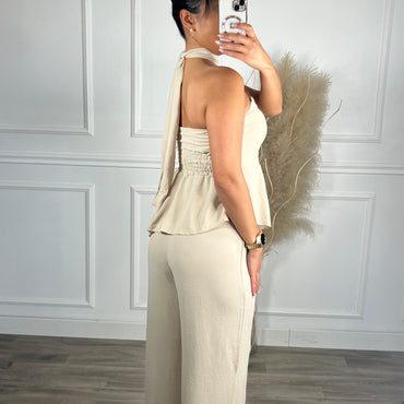 Conjunto Top Assimétrico + Pantalona Bege