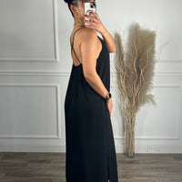 Vestido de Alças Cruzadas Preto