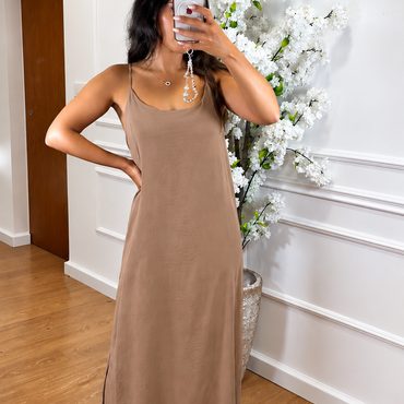 Vestido de Alças Cruzadas Camel