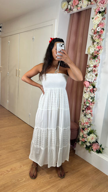 Vestido Cai-cai Bordado inglês