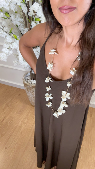 Vestido oversize de alças Castanho