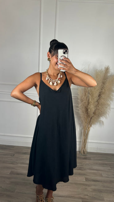 Vestido oversize de alças Midi Preto