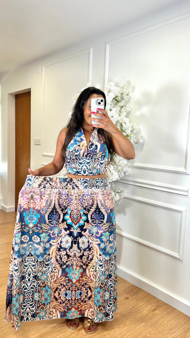 Conjunto Top + Saia com estampado em Azul