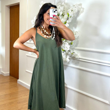 Vestido Midi oversize de alças Verde Tropa
