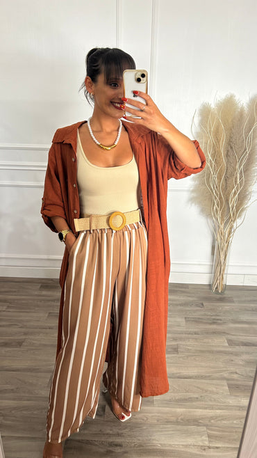 Pantalona Riscas Camel com Cinto